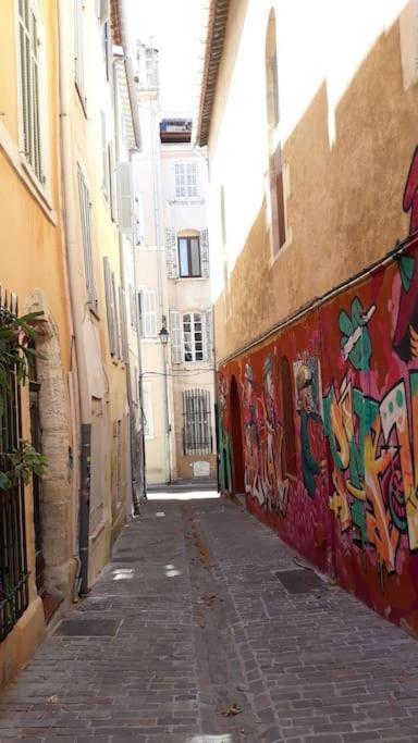 Apartamento Plein Coeur Du Quartier Du Panier . Chaleureux T2. Marsella Exterior foto